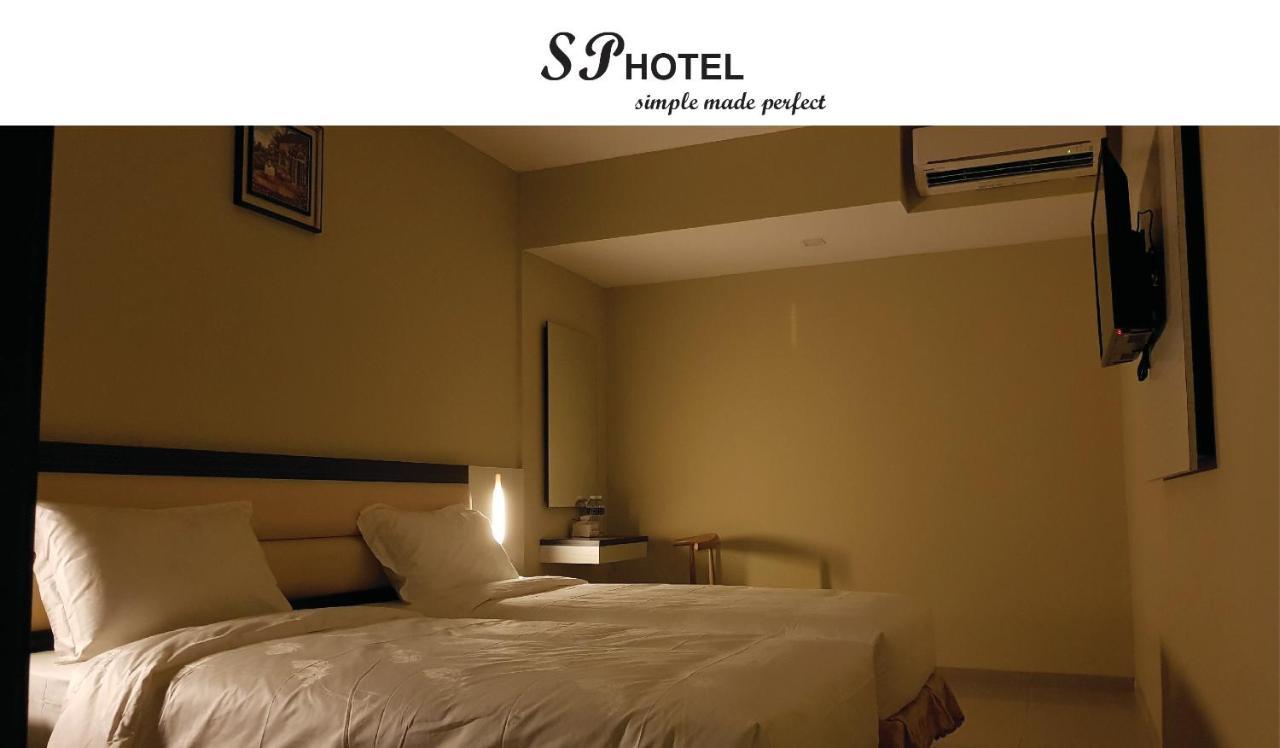 Sp Hotel Batu Aji Bagian luar foto